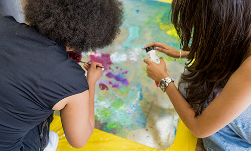 Oficina de Artes Plásticas promove criatividade
