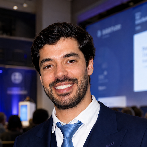joao-mauricio-sq